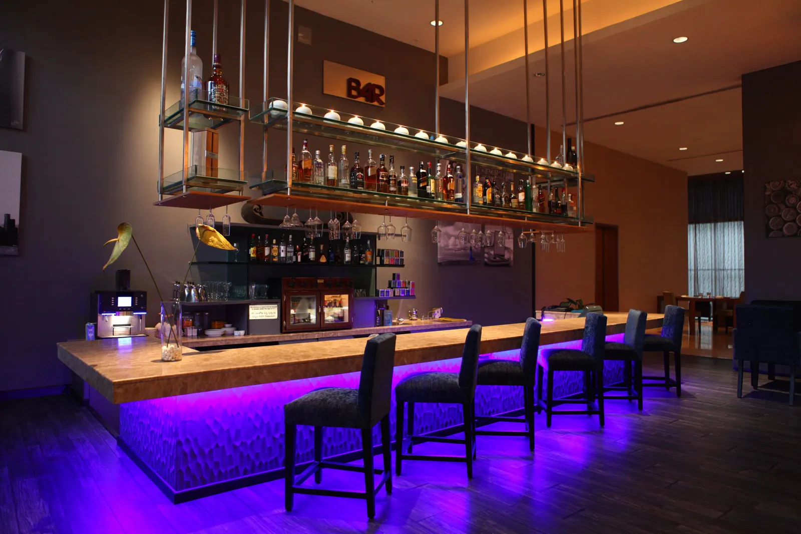 Bar 41, photograph 1