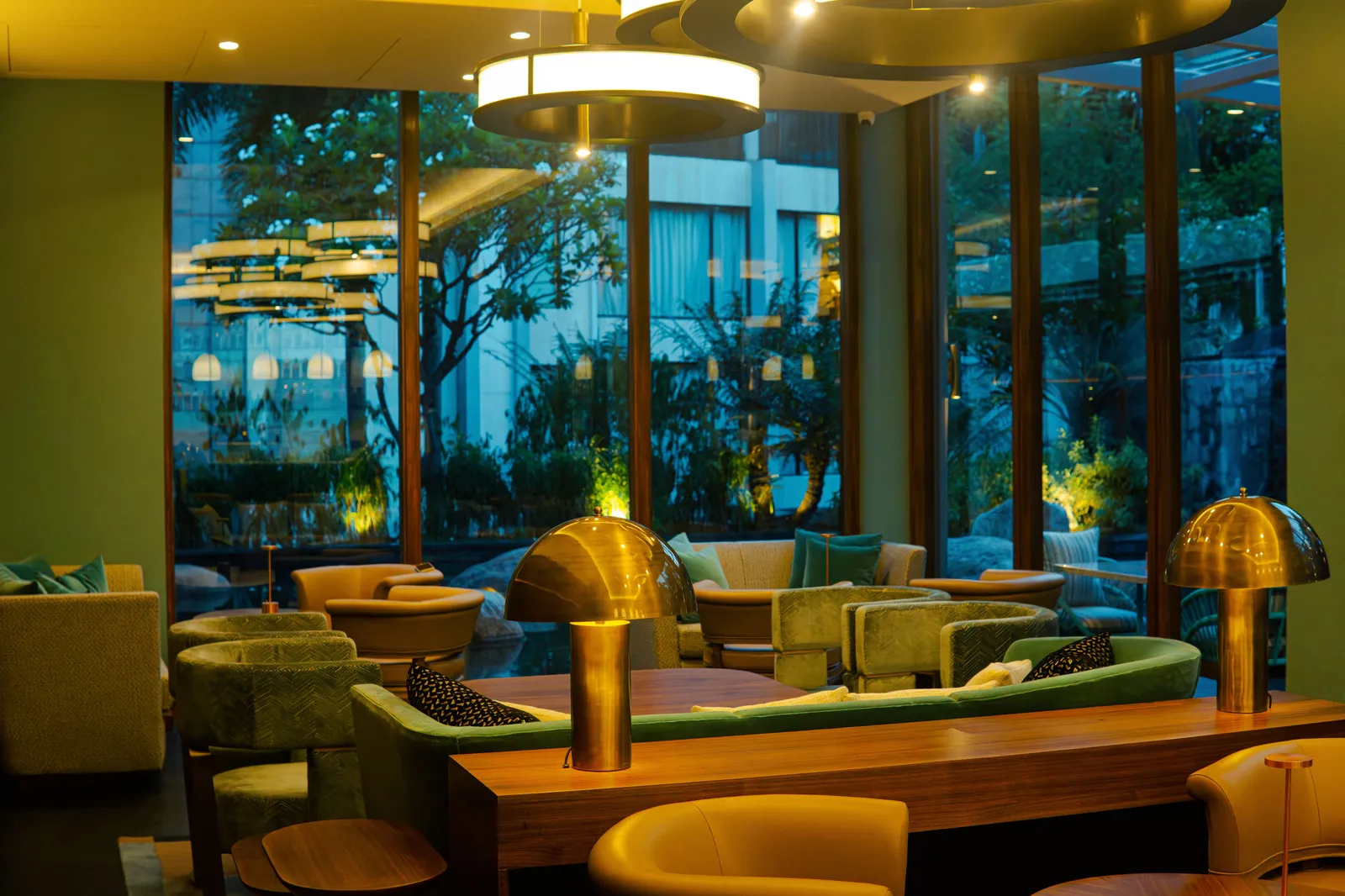 Hodds Cocktail Bar, photograph 6
