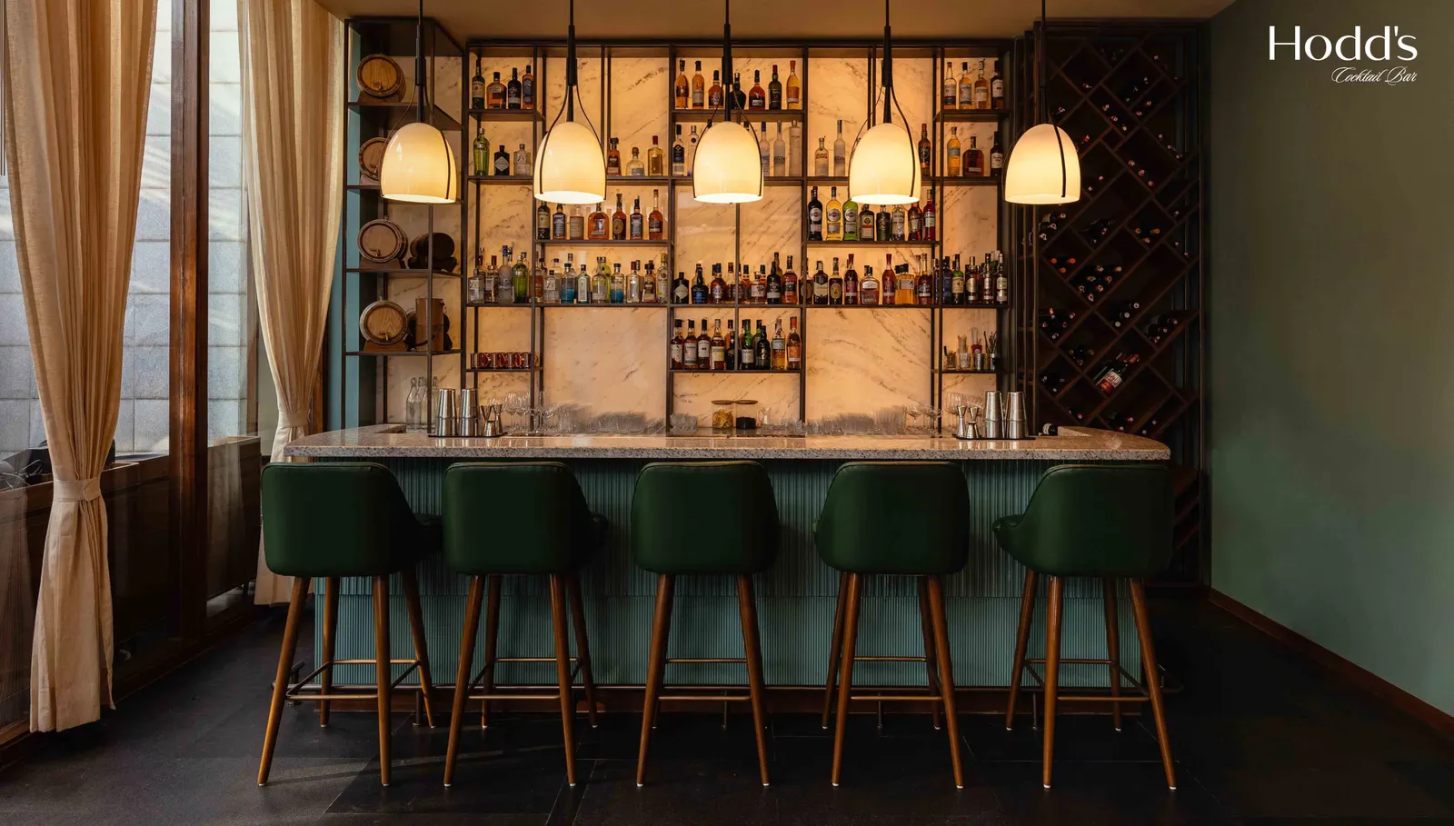 Hodds Cocktail Bar, photograph 7