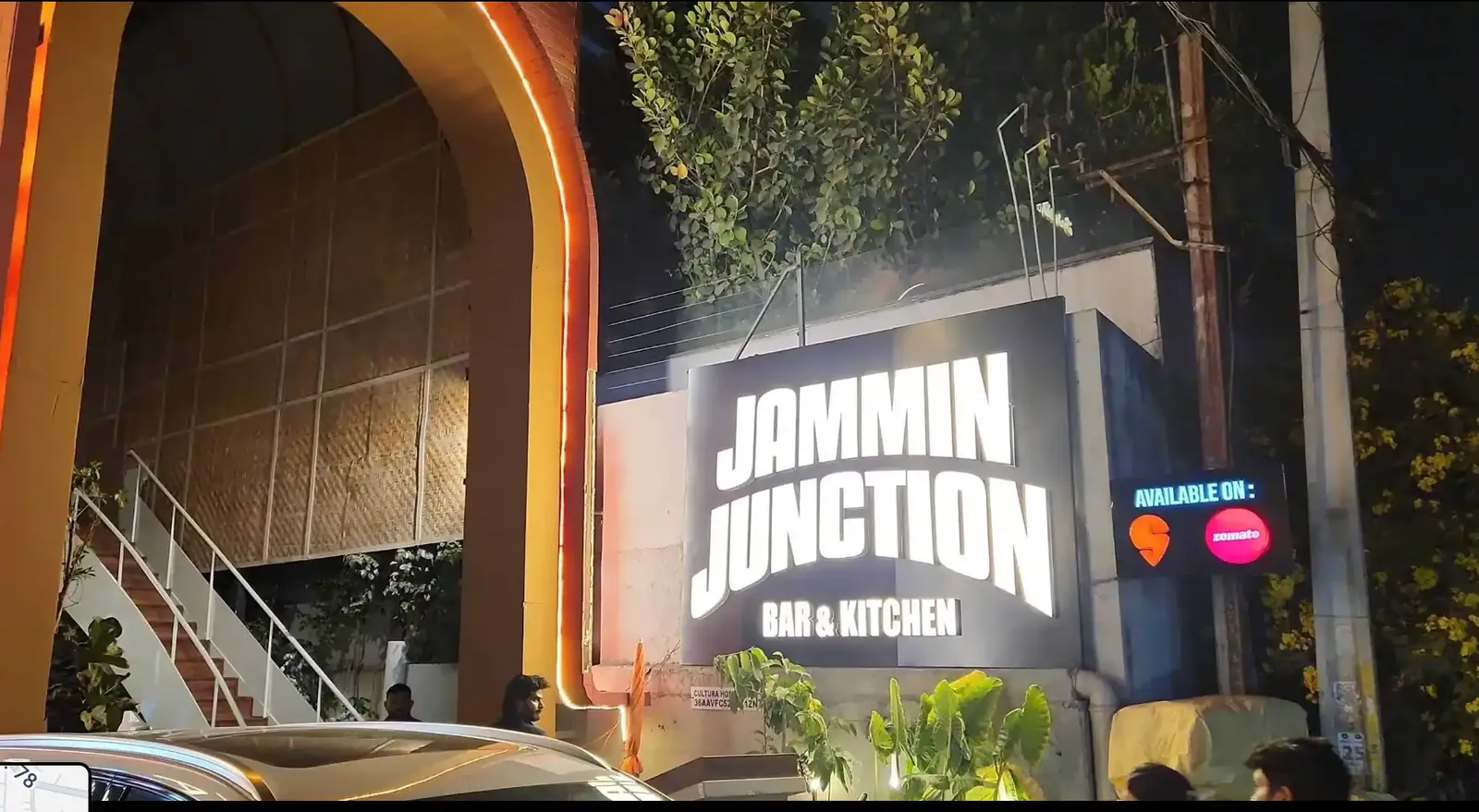 Jammin Junction Bar & Kitchen, photograph 2