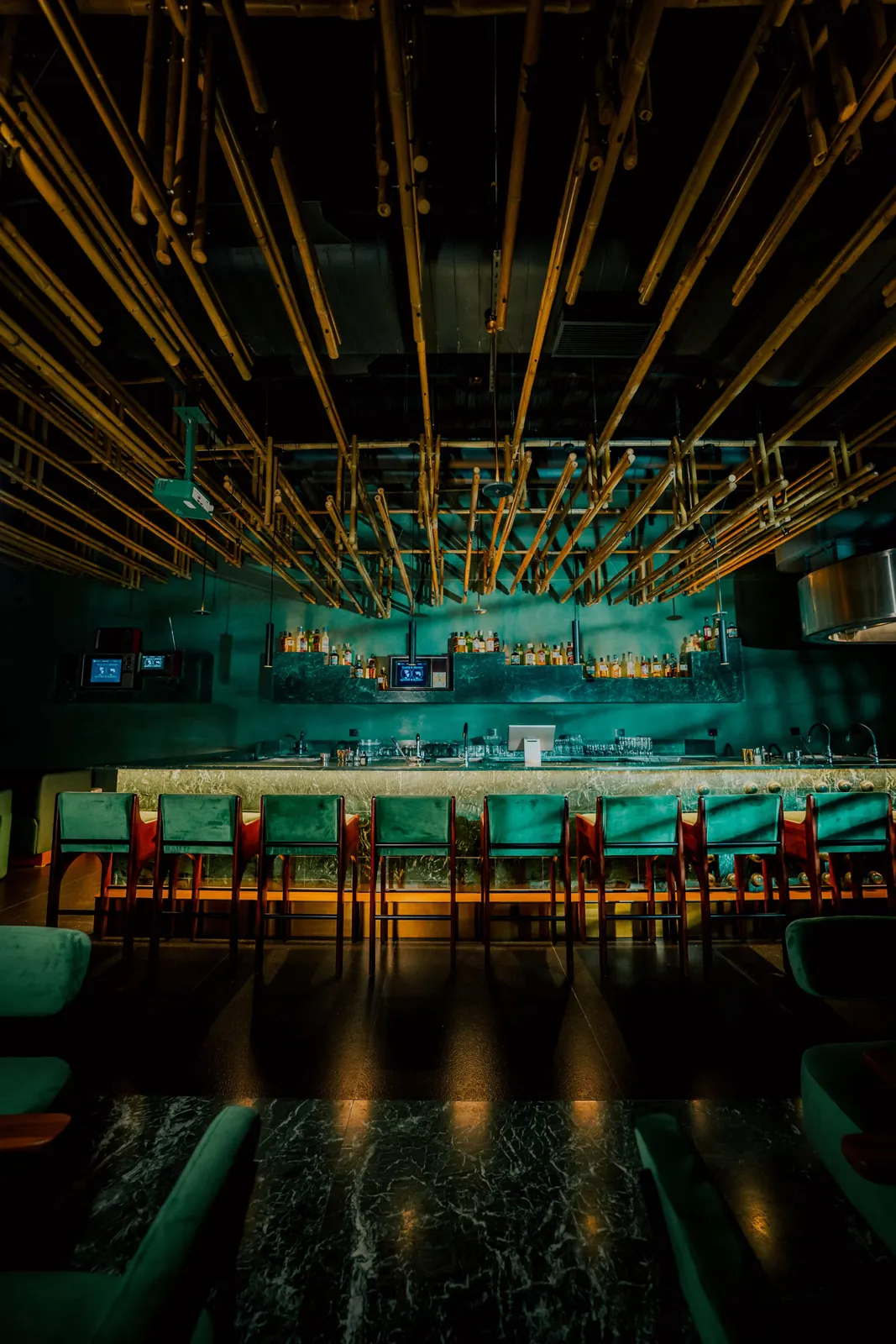 LOQA Cocktail Room, photograph 6