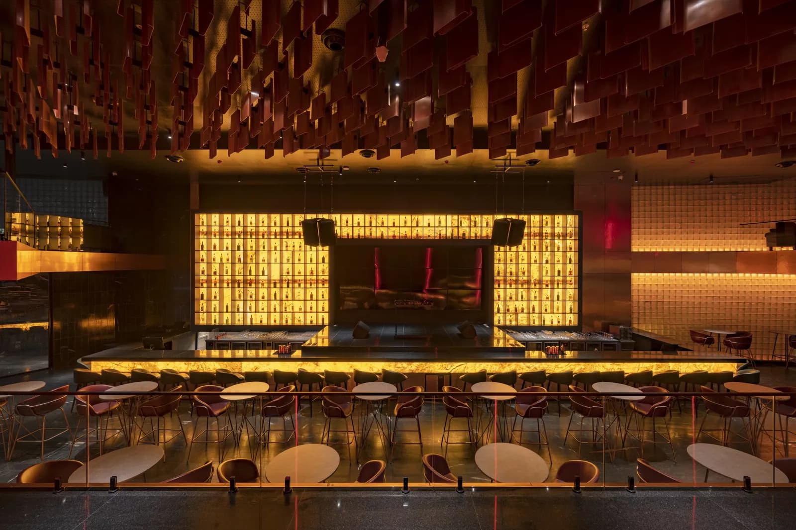 Luft - Bar & Kitchen, photograph 4