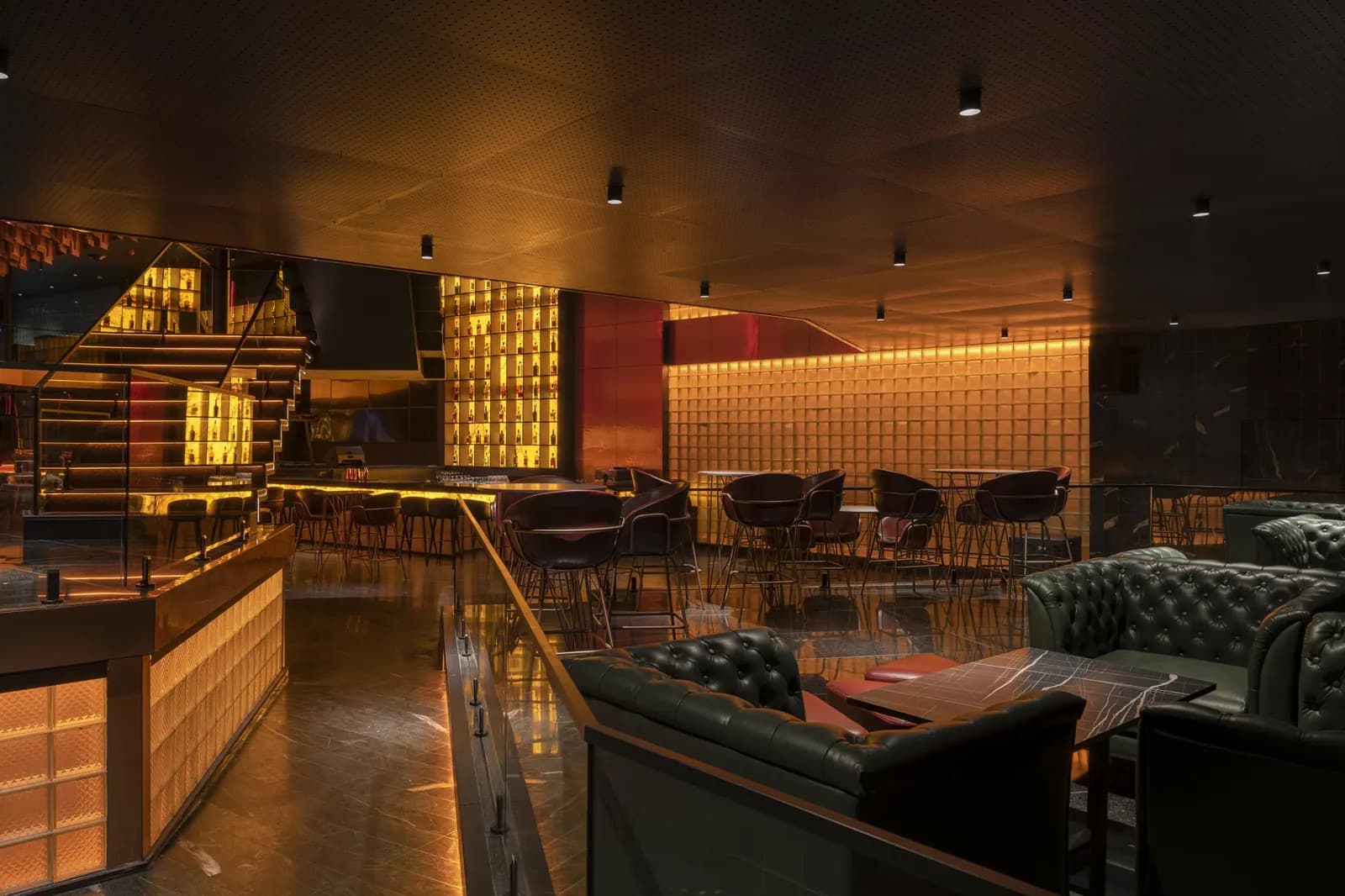 Luft - Bar & Kitchen, photograph 5