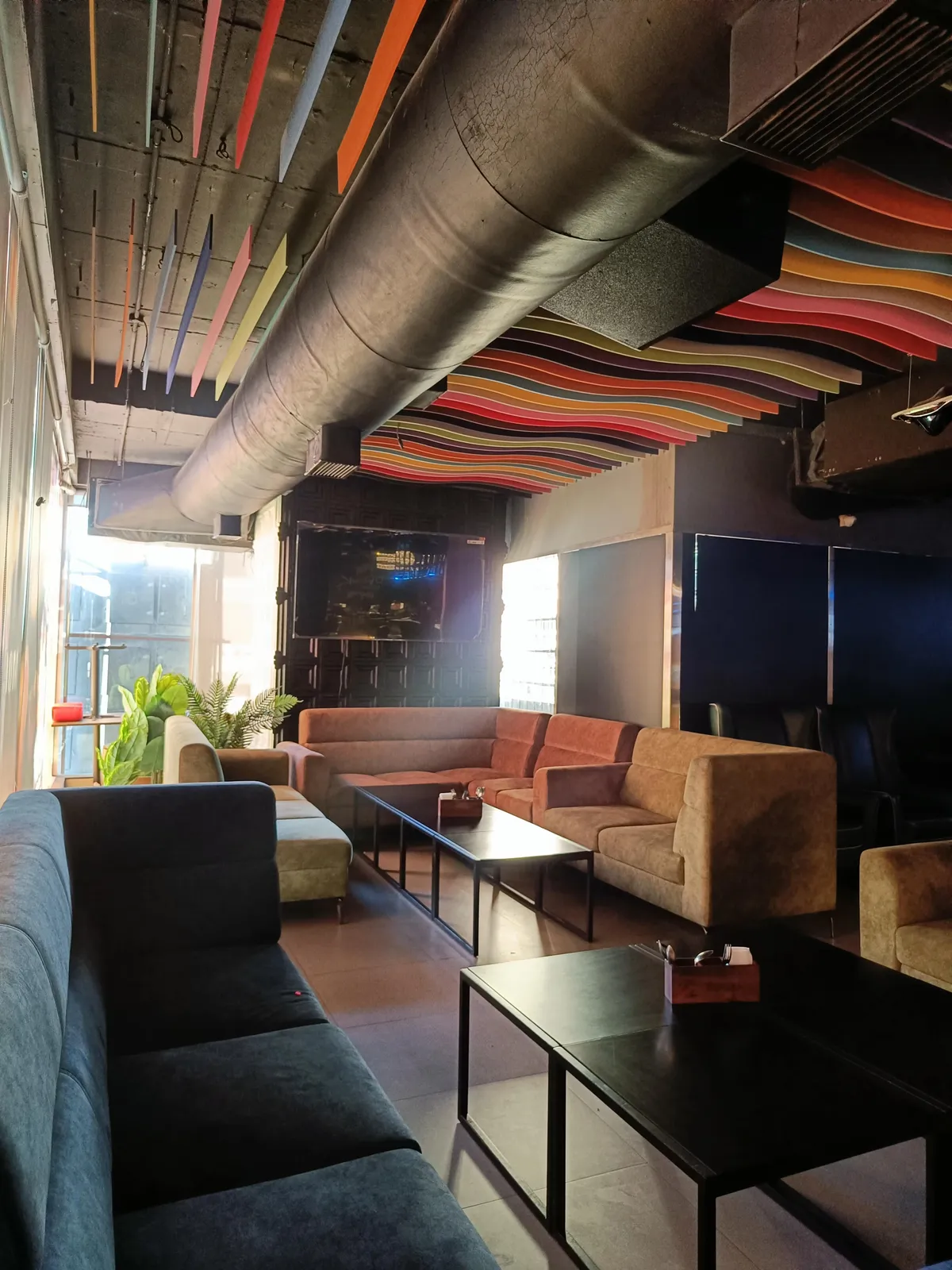 MAD Club & Kitchen, photograph 1