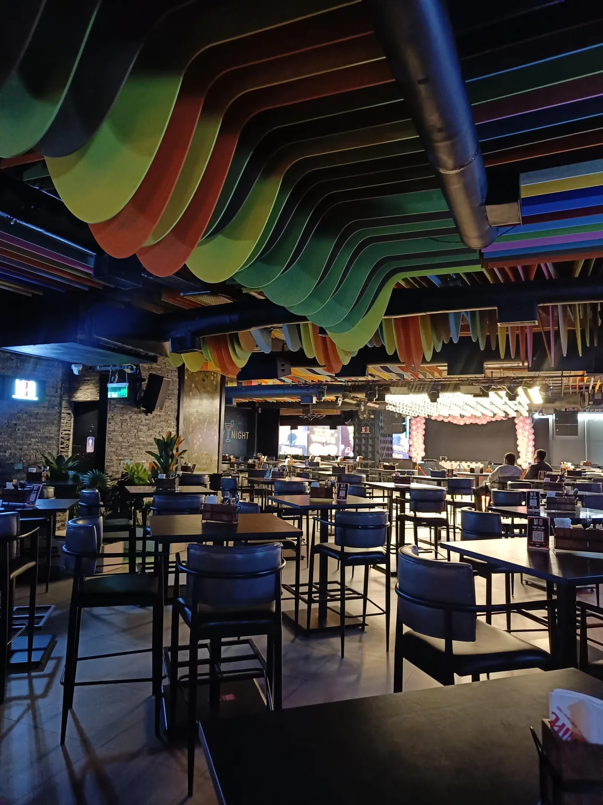 MAD Club & Kitchen, photograph 6