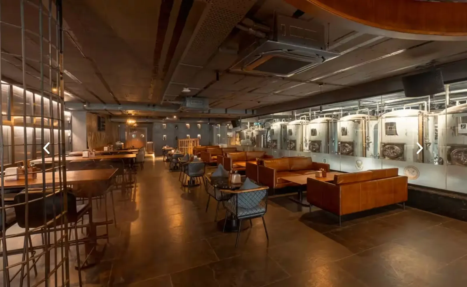 Mythus Brewpub & Kitchen, photograph 4