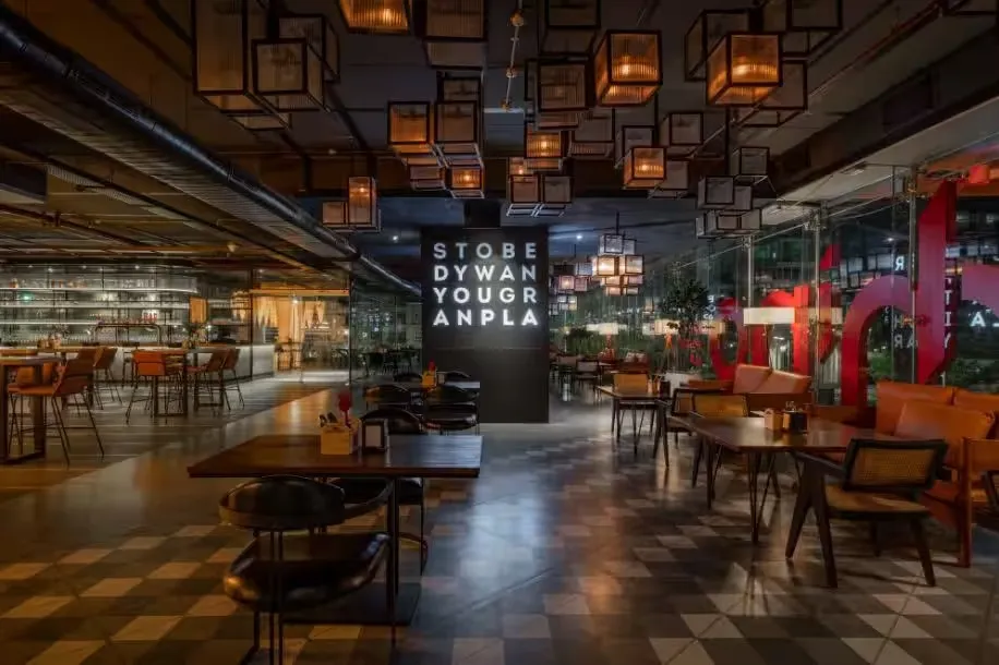 Red Rhino - Craft Brewery and Inspired Kitchen, photograph 7