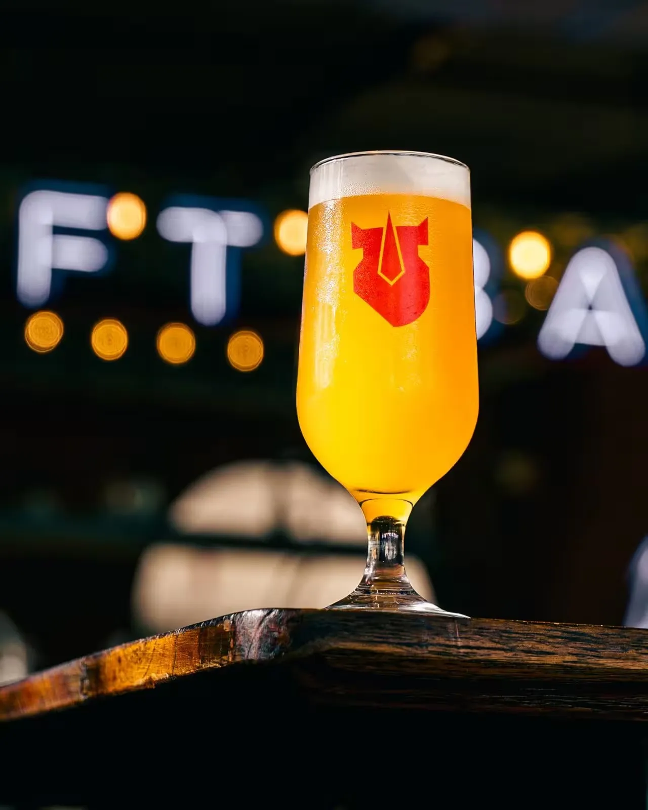 Red Rhino - Tap Room, photograph 4