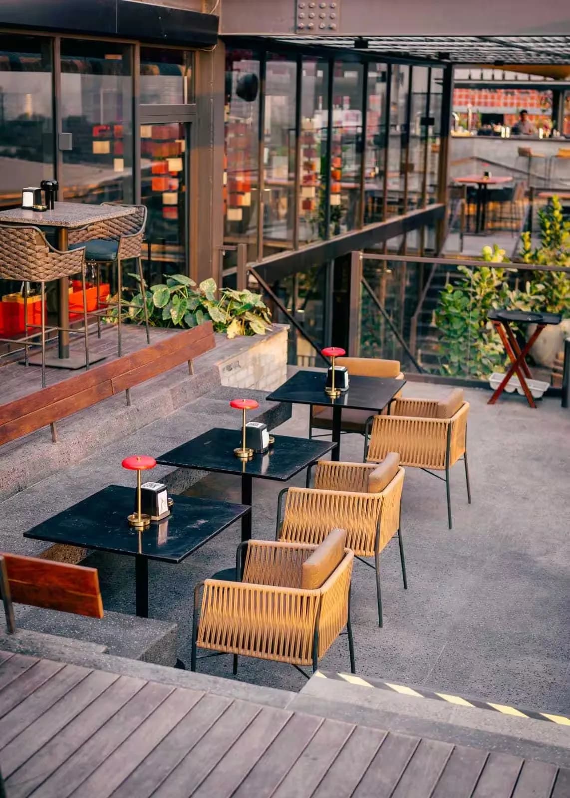Red Rhino - Tap Room, photograph 8