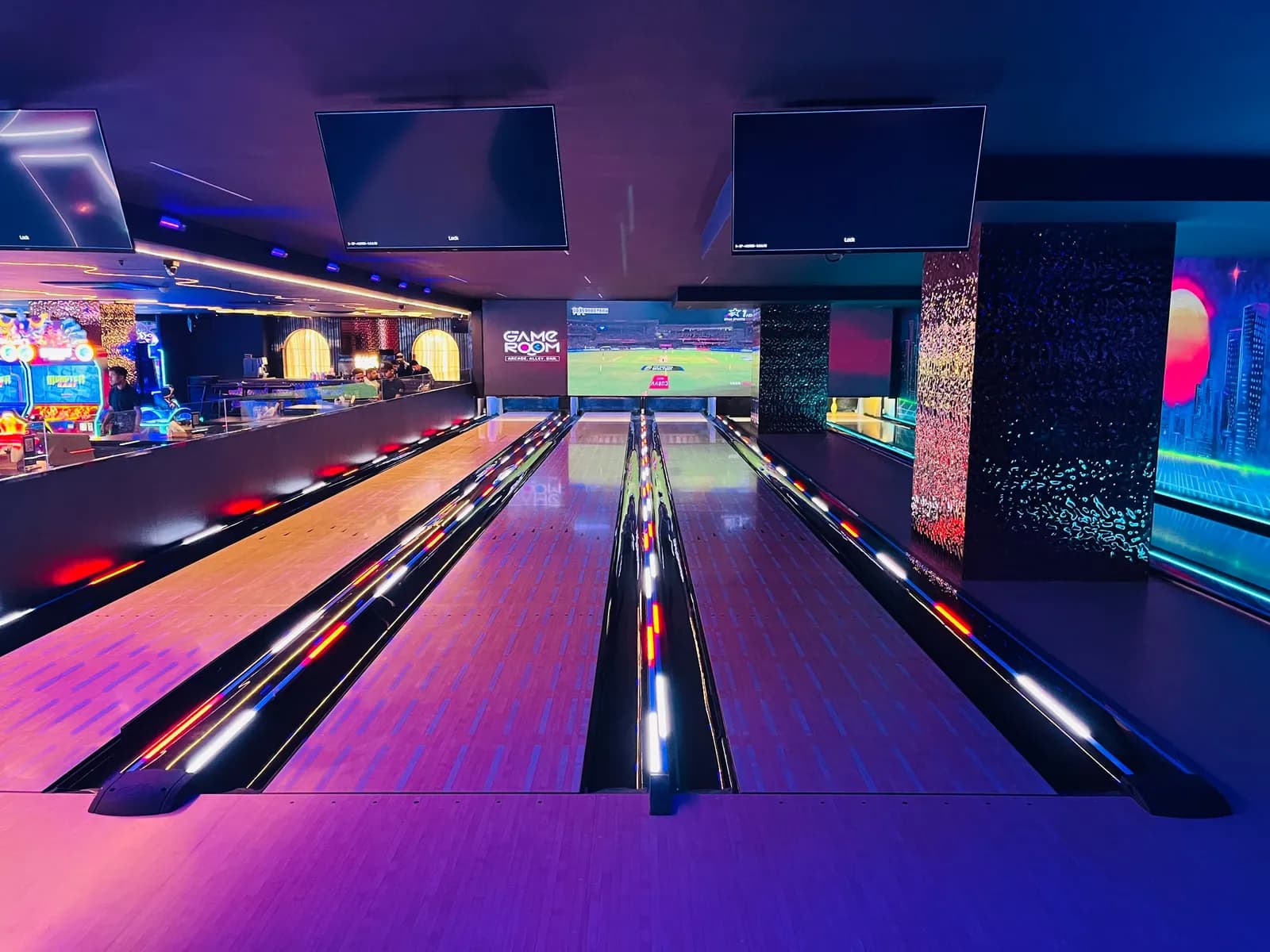 The Game Room, photograph 12