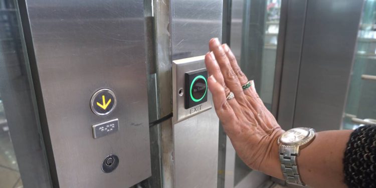 Contact-less-elevator-RGIA-3
