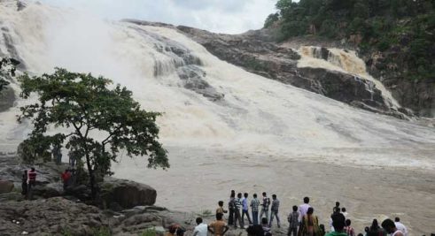 Kuntala Waterfalls