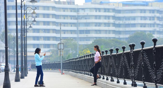 Hyderabad’s Tank Bund sports a new charm