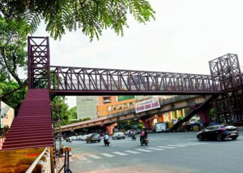 Foot Over Bridges