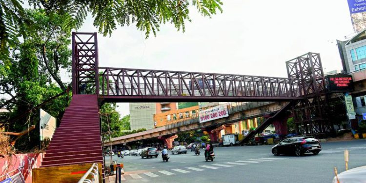 Foot Over Bridges