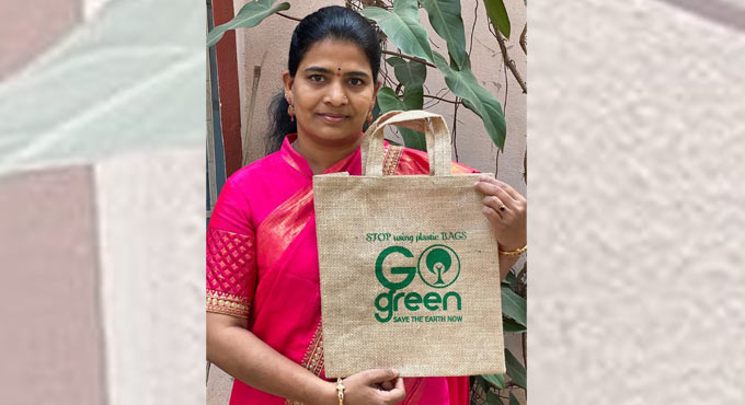 Businesswoman from Hyderabad promotes use of eco-friendly jute bags
