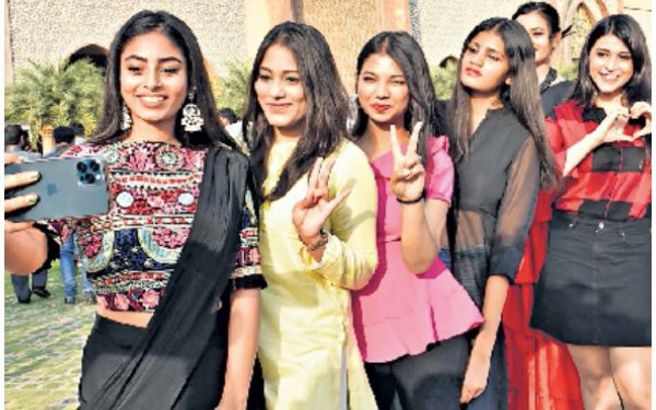 Hyderabad: Exclusive exhibition for festive season