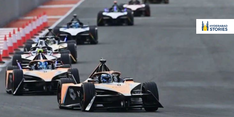 Hyderabad Ready for India’s Inaugural Formula-E Prix; Anand Mahindra Calls on Fans to Cheer On His Team