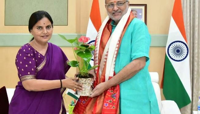 Telangana Chief Secretary Discusses Assembly Monsoon Session with Governor