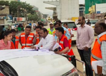 GHMC Commissioner Amrapali Kata inspects development projects in the Serilingampally zone.