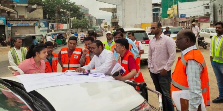 GHMC Commissioner Amrapali Kata inspects development projects in the Serilingampally zone.